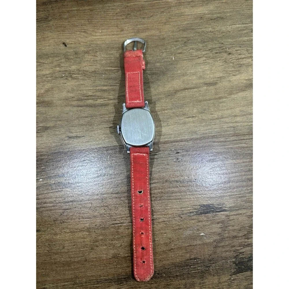 VINTAGE Snow WHITE Wrist Watch Analog  Untested. As Is. DISNEY